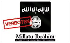 Ein Banner der Organisation Millatu Ibrahim mit arabischen Schriftzeichen.